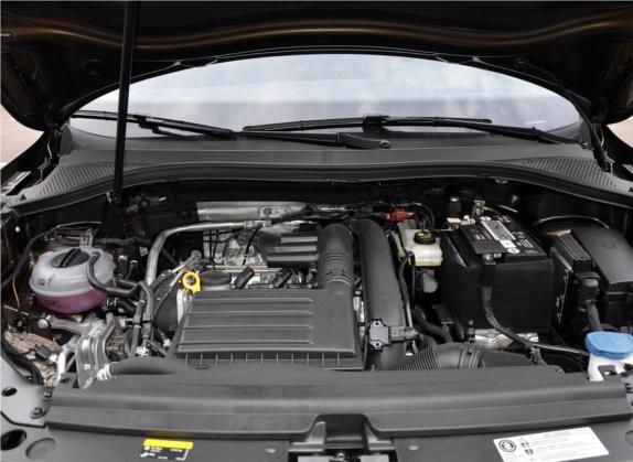 途观L 2019款 280TSI 自动两驱全景舒适版 国V 其他细节类   发动机舱
