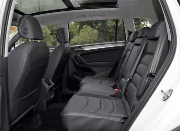 途观L 2019款 330TSI 自动两驱全景舒适版 国V 车厢座椅   后排空间
