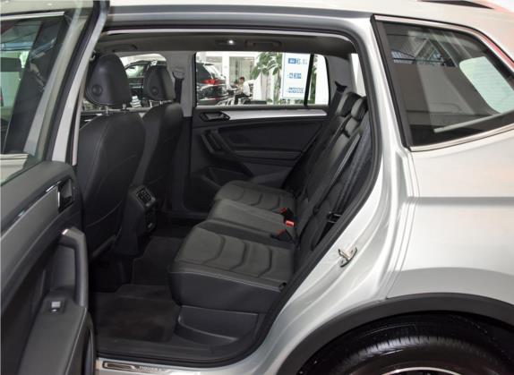 途观L 2019款 改款 280TSI 自动两驱全景舒适版 国VI 车厢座椅   后排空间