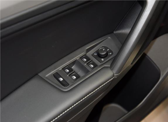 途观L 2019款 改款 280TSI 自动两驱全景舒适版 国VI 车厢座椅   门窗控制