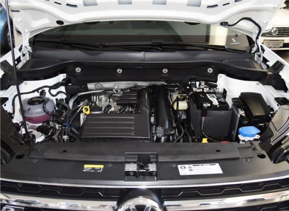 途岳 2020款 280TSI 两驱R-Line 国V 其他细节类   发动机舱