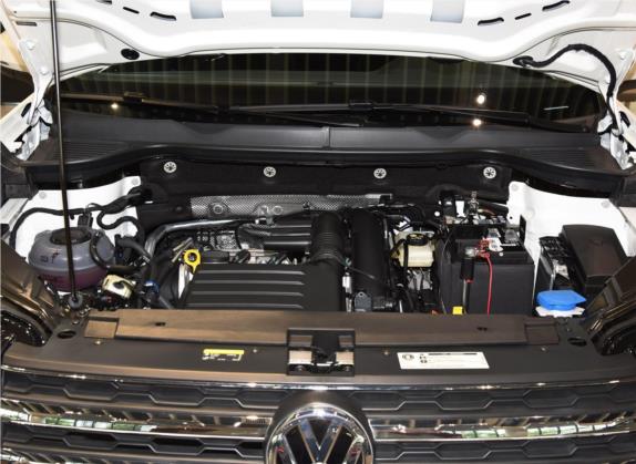 途岳 2020款 280TSI 两驱豪华版PLUS 国V 其他细节类   发动机舱