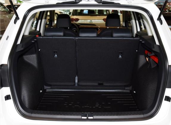 途岳 2020款 280TSI 两驱豪华版PLUS 国V 车厢座椅   后备厢