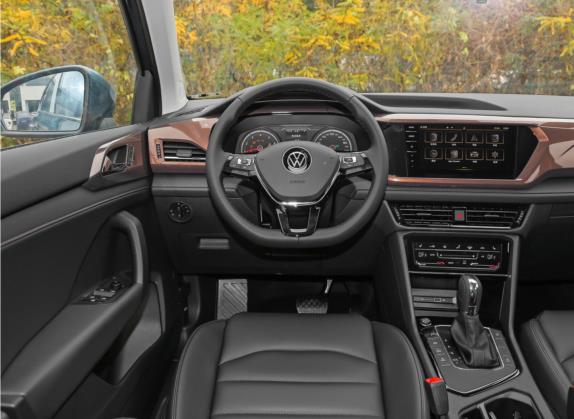 途岳 2021款 280TSI 两驱豪华版 中控类   驾驶位