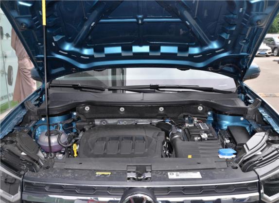 途岳 2021款 330TSI 四驱豪华版PLUS 其他细节类   发动机舱