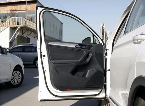 途观L新能源 2019款 430PHEV 混动豪华版 车厢座椅   前门板