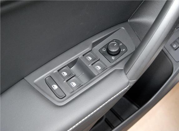 途观L新能源 2019款 430PHEV 混动豪华版 车厢座椅   门窗控制