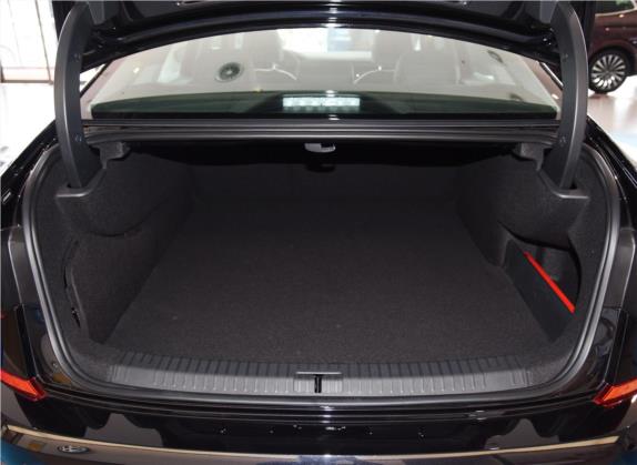 帕萨特新能源 2020款 430PHEV 混动精英版 国V 车厢座椅   后备厢