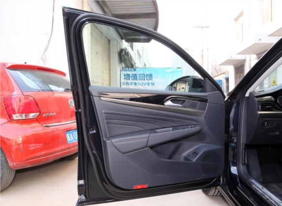 帕萨特新能源 2020款 430PHEV 混动精英版 国VI 车厢座椅   前门板