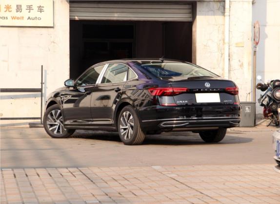 帕萨特新能源 2020款 430PHEV 混动精英版 国VI 外观   斜后