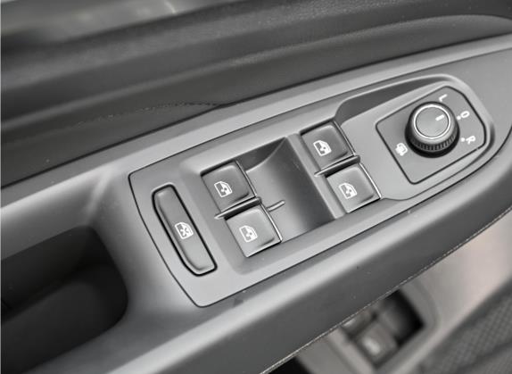 帕萨特新能源 2022款 改款 430PHEV 混动精英版 车厢座椅   门窗控制