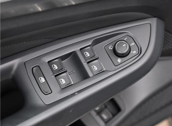 帕萨特新能源 2023款 430PHEV 混动精英版 车厢座椅   门窗控制