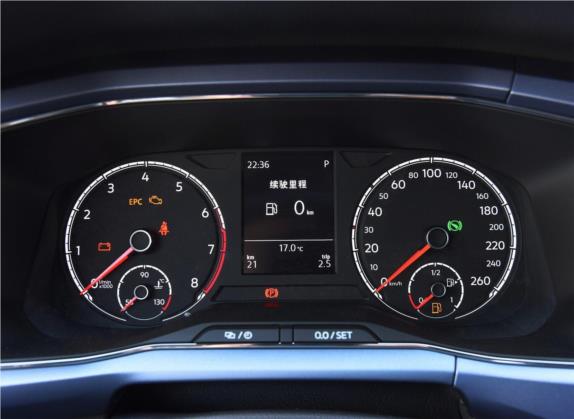 途铠 2019款 1.5L 自动舒适版 中控类   仪表盘