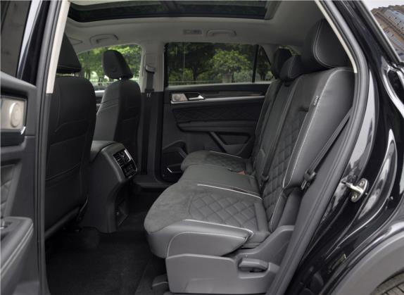 途昂X 2019款 330TSI 两驱尊崇豪华版 车厢座椅   后排空间