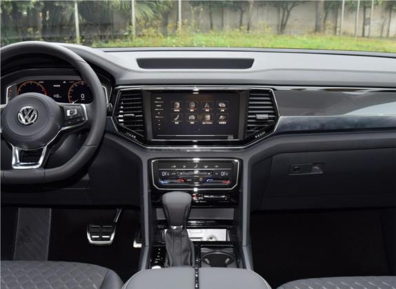 途昂X 2019款 380TSI 四驱豪华版 中控类   中控台