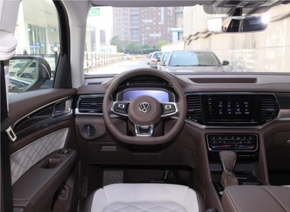 途昂X 2020款 380TSI 四驱尊崇豪华版 中控类   驾驶位