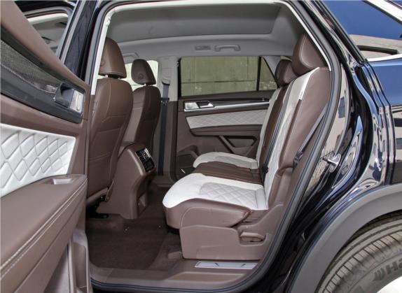 途昂X 2020款 380TSI 四驱尊崇豪华版 车厢座椅   后排空间