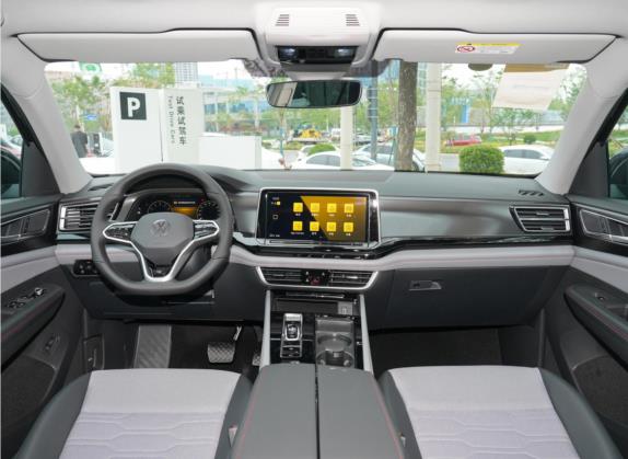 途昂X 2022款 330TSI 两驱豪华版 中控类   中控全图
