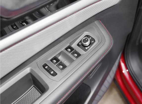 途昂X 2023款 380TSI 四驱尊崇豪华版 车厢座椅   门窗控制