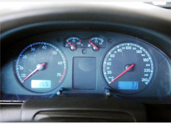 帕萨特 2007款 1.8T 手动舒适型 中控类   仪表盘