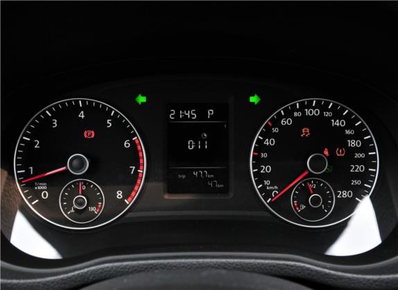 帕萨特 2011款 1.4TSI DSG尊荣版 中控类   仪表盘