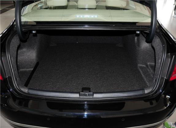 帕萨特 2013款 1.4TSI DSG尊荣版 车厢座椅   后备厢