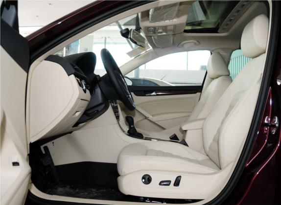 帕萨特 2013款 1.8TSI DSG御尊版 车厢座椅   前排空间