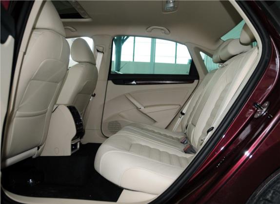 帕萨特 2013款 1.8TSI DSG御尊版 车厢座椅   后排空间