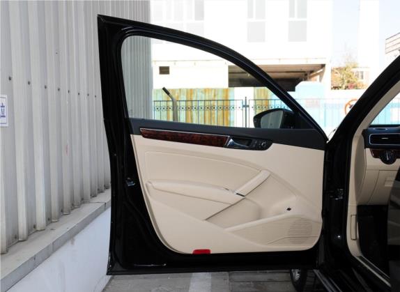 帕萨特 2013款 1.8TSI DSG至尊版 车厢座椅   前门板