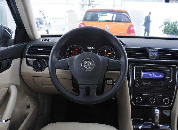 帕萨特 2013款 1.8TSI DSG政府采购版 中控类   驾驶位