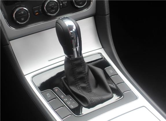 帕萨特 2014款 1.4TSI DSG尊荣版 中控类   挡把
