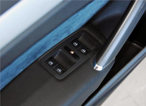 帕萨特 2014款 1.4TSI DSG蓝驱技术版 车厢座椅   门窗控制