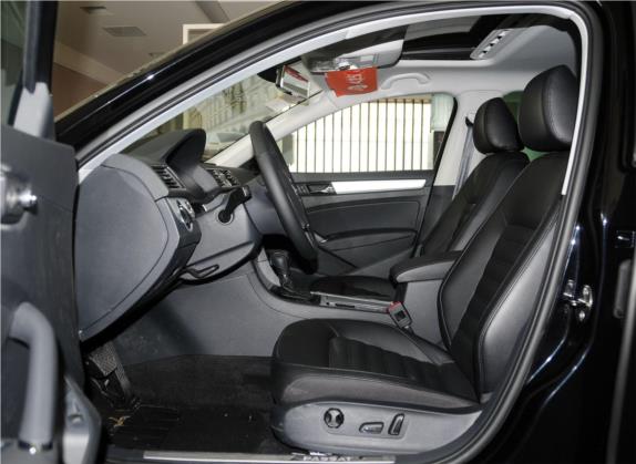 帕萨特 2014款 1.8TSI DSG御尊版 车厢座椅   前排空间