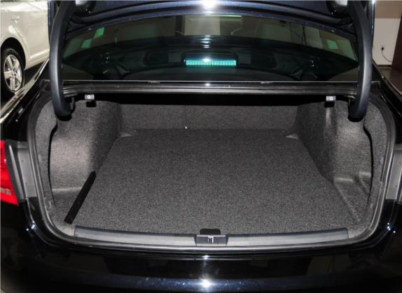 帕萨特 2014款 1.8TSI DSG御尊版 车厢座椅   后备厢