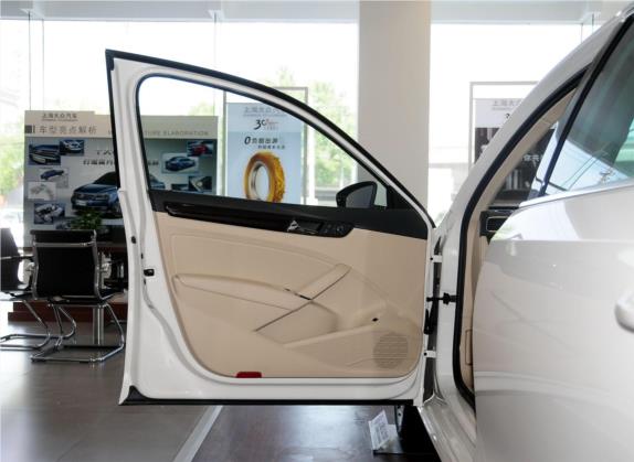 帕萨特 2014款 1.8TSI DSG御尊导航版 车厢座椅   前门板