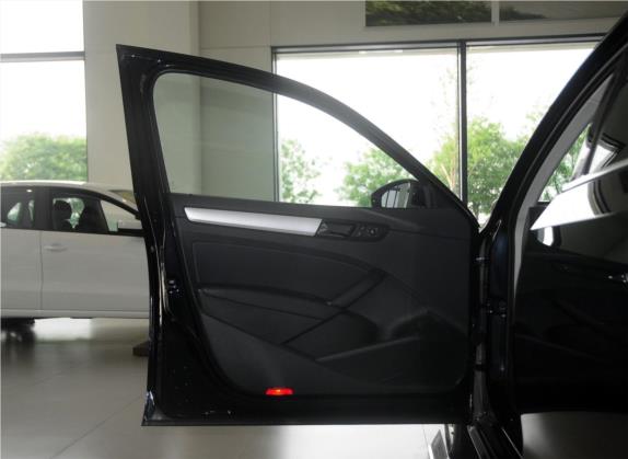 帕萨特 2014款 2.0TSI DSG御尊版 车厢座椅   前门板
