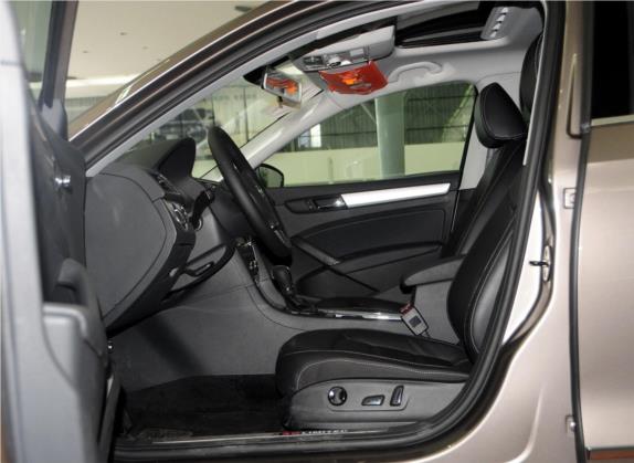 帕萨特 2014款 1.8TSI DSG 30周年纪念版 车厢座椅   前排空间