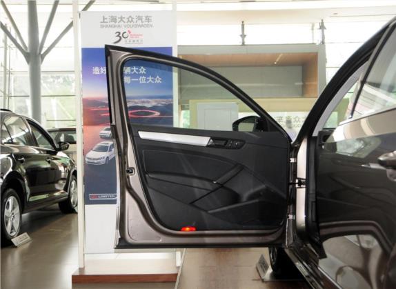 帕萨特 2014款 1.8TSI DSG 30周年纪念版 车厢座椅   前门板