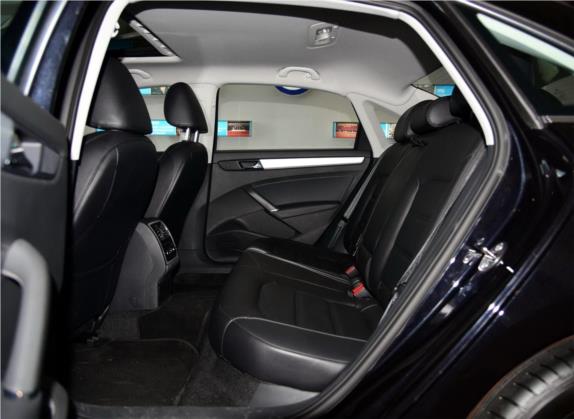 帕萨特 2015款 1.8TSI DSG尊荣版 车厢座椅   后排空间