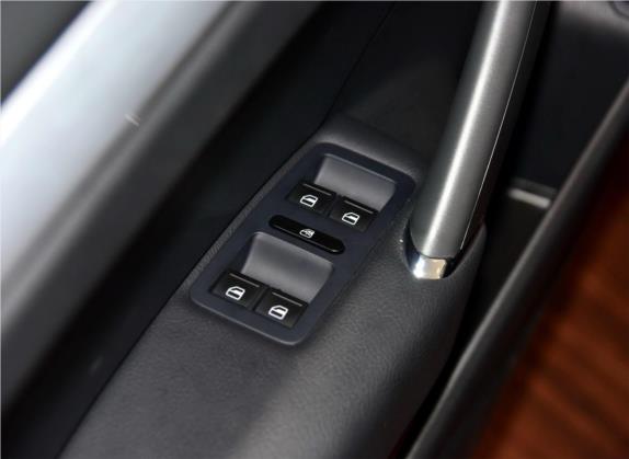 帕萨特 2015款 1.8TSI DSG尊荣版 车厢座椅   门窗控制
