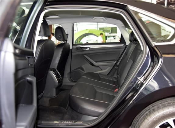 帕萨特 2016款 380TSI DSG御尊版 车厢座椅   后排空间