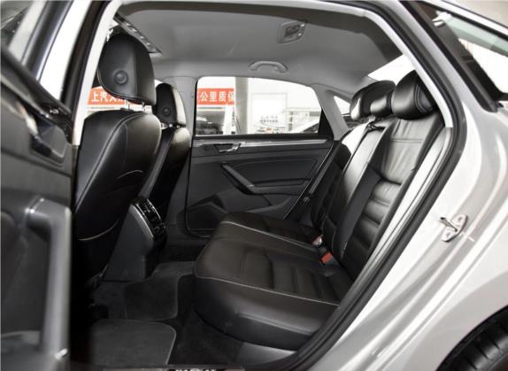 帕萨特 2017款 330TSI DSG御尊版 车厢座椅   后排空间