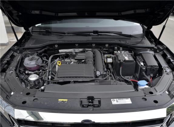 帕萨特 2019款 280TSI 商务版 国V 其他细节类   发动机舱