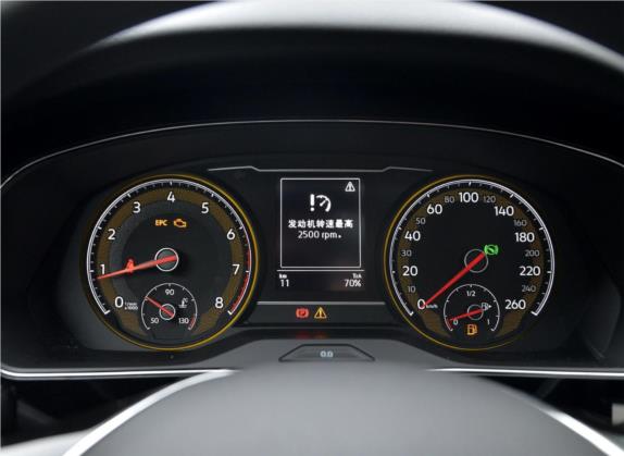 帕萨特 2019款 280TSI 商务版 国V 中控类   仪表盘
