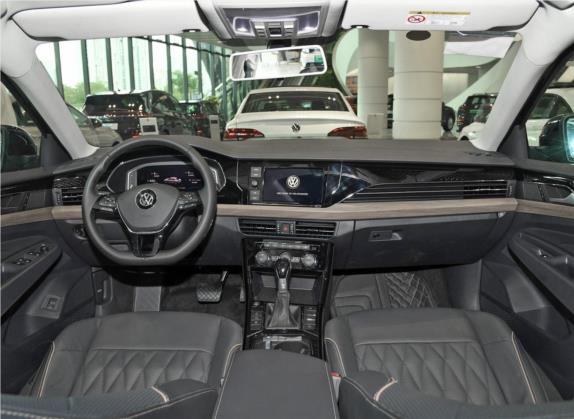 帕萨特 2020款 330TSI 豪华版 国V 中控类   中控全图