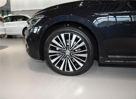帕萨特 2020款 330TSI 豪华版 国V 其他细节类   前轮