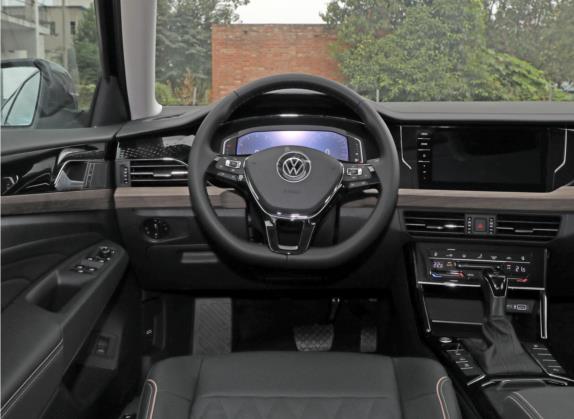 帕萨特 2020款 改款 380TSI 豪华版 国VI 中控类   驾驶位