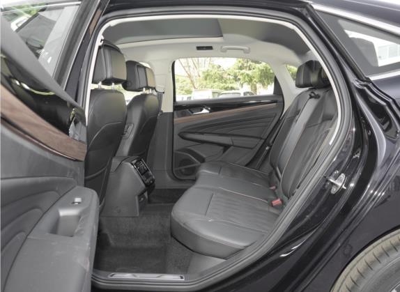 帕萨特 2021款 380TSI 尊贵版 车厢座椅   后排空间