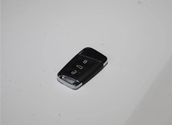 帕萨特 2022款 280TSI 商务版 其他细节类   钥匙