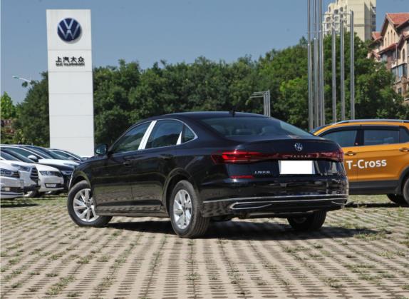 帕萨特 2022款 280TSI 商务版 外观   斜后